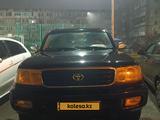 Toyota Land Cruiser 2001 года за 8 000 000 тг. в Актобе