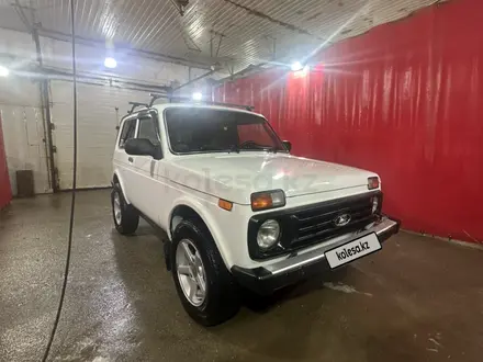 ВАЗ (Lada) Lada 2121 2013 года за 2 100 000 тг. в Жезказган – фото 16