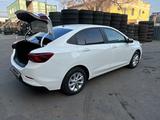 Chevrolet Onix 2024 года за 6 500 000 тг. в Караганда – фото 4