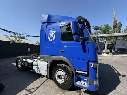 Volvo  FM 2019 года за 35 000 000 тг. в Алматы