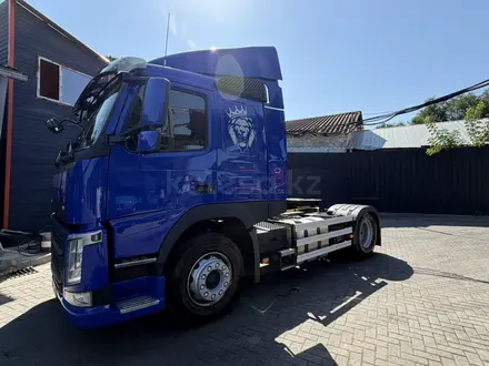 Volvo  FM 2019 года за 35 000 000 тг. в Алматы – фото 2