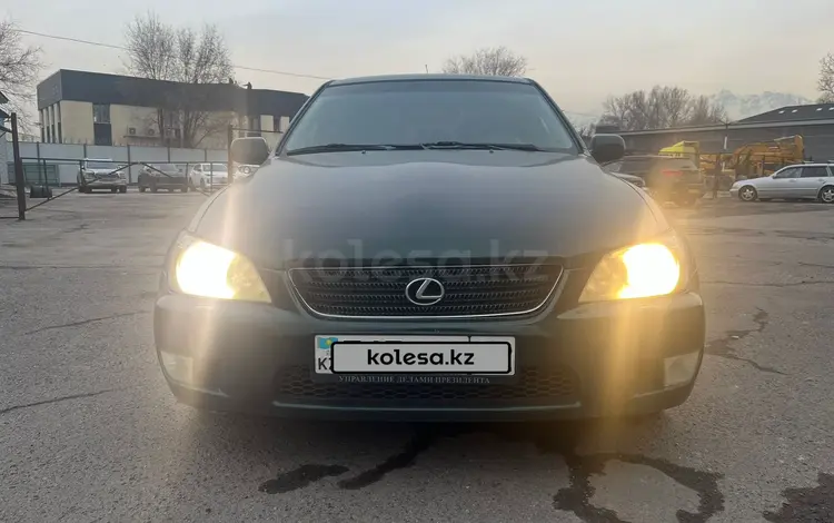 Lexus IS 200 2000 годаfor2 500 000 тг. в Алматы