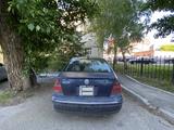 Volkswagen Jetta 2004 года за 750 000 тг. в Усть-Каменогорск – фото 4
