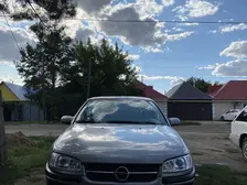 Opel Omega, 1995