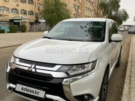 Mitsubishi Outlander 2022 года за 11 800 000 тг. в Атырау