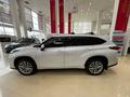 Toyota Highlander Luxe 2025 года за 43 790 000 тг. в Караганда – фото 14