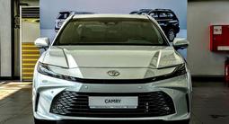 Toyota Camry Luxe 2025 года за 25 190 000 тг. в Усть-Каменогорск