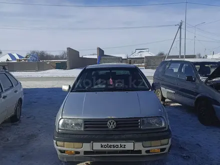 Volkswagen Vento 1993 года за 1 200 000 тг. в Шымкент