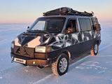 Volkswagen Multivan 1992 годаүшін5 650 000 тг. в Астана