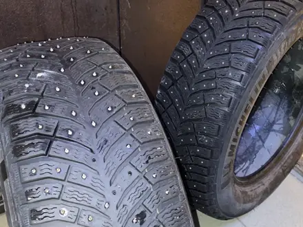 Шины Michelin 225/60/R17 за 270 000 тг. в Астана