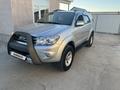 Toyota Fortuner 2006 года за 7 400 000 тг. в Атырау – фото 2