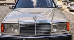 Mercedes-Benz E 230 1991 года за 2 200 000 тг. в Тараз – фото 4