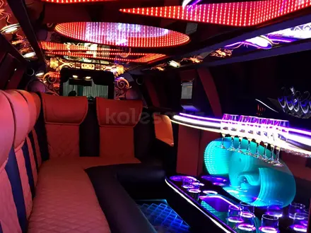 Эксклюзивный лимузин бизнес класса Mercedes S221- 2015 года от VIP Limo в Уральск – фото 16