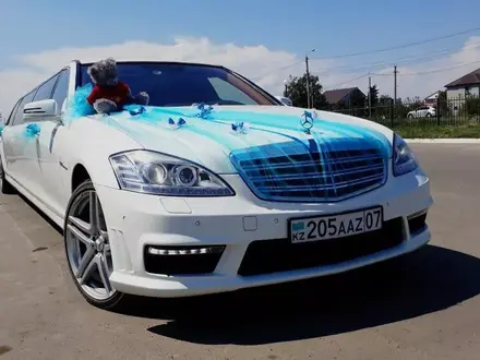 Эксклюзивный лимузин бизнес класса Mercedes S221- 2015 года от VIP Limo в Уральск – фото 21