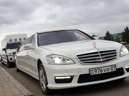 Эксклюзивный лимузин бизнес класса Mercedes S221- 2015 года от VIP Limo в Уральск – фото 30