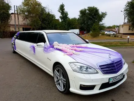 Эксклюзивный лимузин бизнес класса Mercedes S221- 2015 года от VIP Limo в Уральск – фото 37