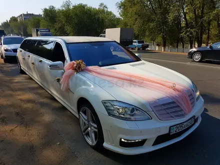 Эксклюзивный лимузин бизнес класса Mercedes S221- 2015 года от VIP Limo в Уральск – фото 41