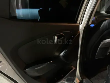 Hyundai Tucson 2015 года за 8 100 000 тг. в Алматы – фото 26