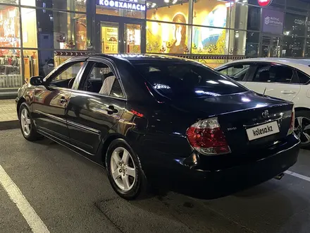 Toyota Camry 2005 года за 5 500 000 тг. в Астана – фото 2