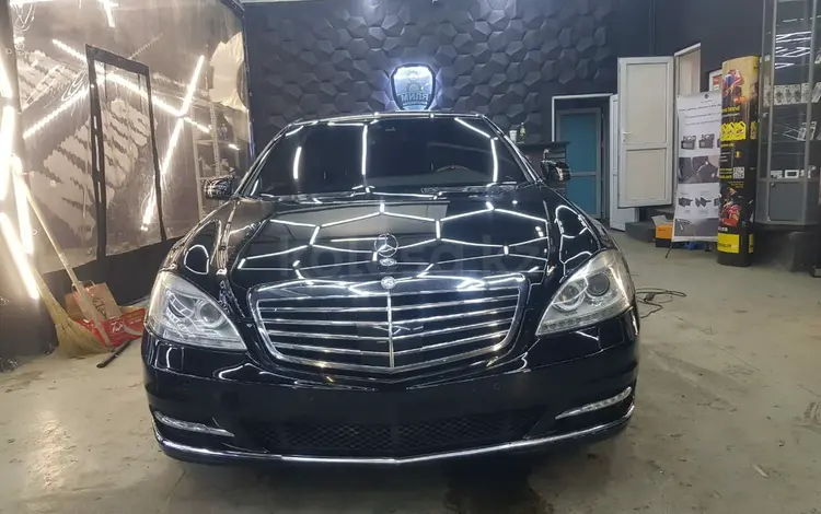 Mercedes-Benz S 500 2009 года за 13 800 000 тг. в Алматы