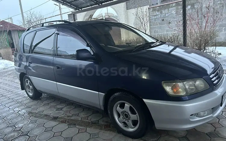 Toyota Ipsum 1996 года за 2 800 000 тг. в Алматы