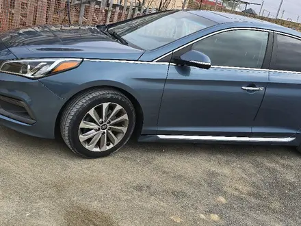 Hyundai Sonata 2016 года за 6 500 000 тг. в Актау – фото 2