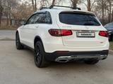 Mercedes-Benz GLC 300 2021 годаfor17 500 000 тг. в Алматы – фото 3