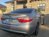 Toyota Camry 2015 годаүшін6 750 000 тг. в Атырау – фото 5