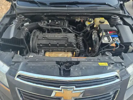 Chevrolet Cruze 2015 года за 3 200 000 тг. в Атырау – фото 15