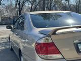 Toyota Camry 2005 годаүшін5 600 000 тг. в Алматы – фото 4