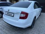 Skoda Rapid 2014 года за 4 200 000 тг. в Уральск – фото 3