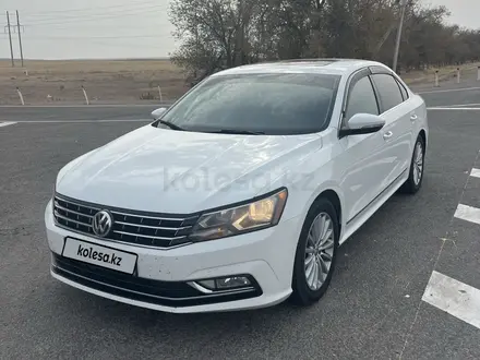 Volkswagen Passat 2016 года за 8 500 000 тг. в Алматы – фото 15