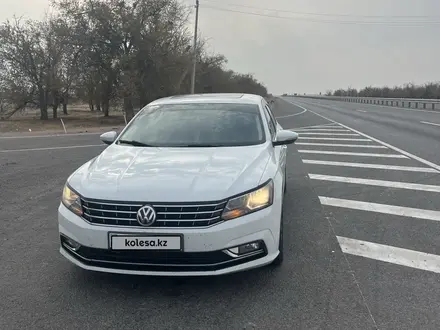 Volkswagen Passat 2016 года за 8 500 000 тг. в Алматы – фото 17