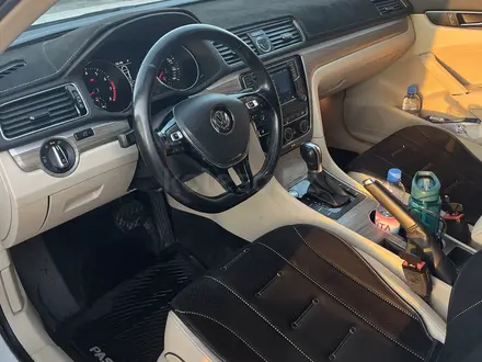 Volkswagen Passat 2016 года за 8 500 000 тг. в Алматы – фото 4