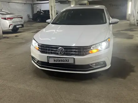 Volkswagen Passat 2016 года за 8 500 000 тг. в Алматы – фото 23
