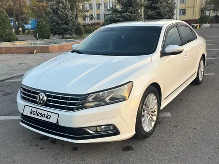 Volkswagen Passat 2016 года за 8 500 000 тг. в Алматы – фото 2