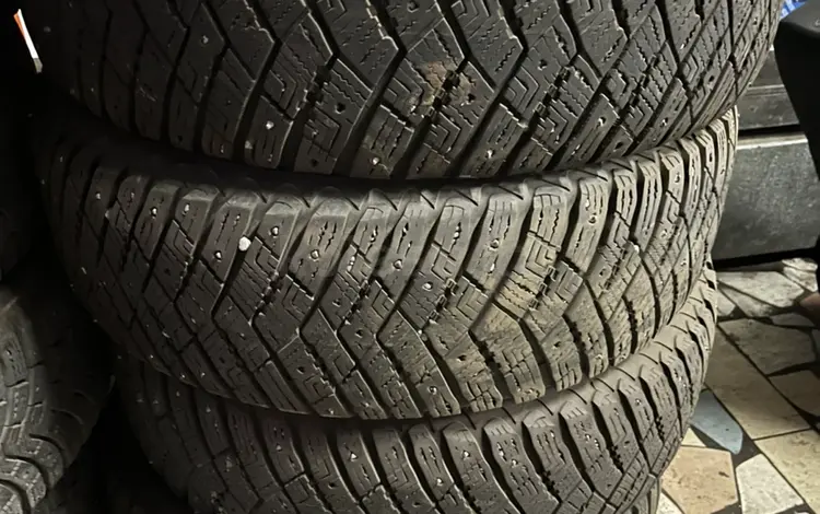 Goodyear шипы 225/65 R17for75 000 тг. в Караганда