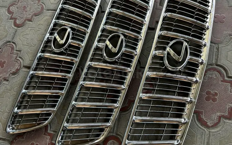 Решетка радиатора Lexus RX 300 за 20 000 тг. в Алматы