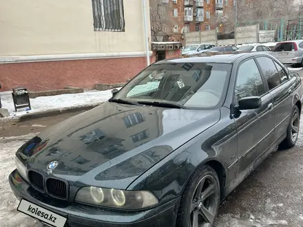 BMW 523 1996 года за 3 000 000 тг. в Караганда