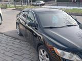 Toyota Camry 2007 года за 5 600 000 тг. в Шымкент – фото 2