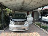 Toyota Vellfire 2010 года за 13 000 000 тг. в Алматы