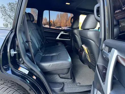 Toyota Land Cruiser 2017 года за 34 000 000 тг. в Астана – фото 19