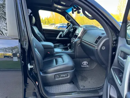 Toyota Land Cruiser 2017 года за 34 000 000 тг. в Астана – фото 23