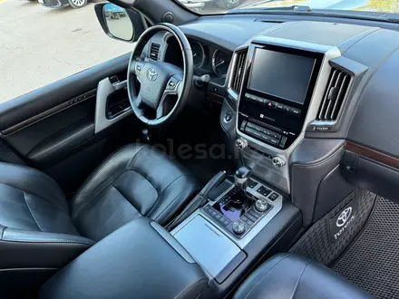 Toyota Land Cruiser 2017 года за 34 000 000 тг. в Астана – фото 25