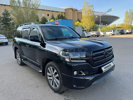 Toyota Land Cruiser 2017 года за 34 000 000 тг. в Астана – фото 8