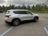 Hyundai Santa Fe 2022 года за 13 900 000 тг. в Астана – фото 2