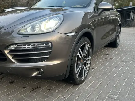 Porsche Cayenne 2013 года за 14 000 000 тг. в Алматы – фото 7