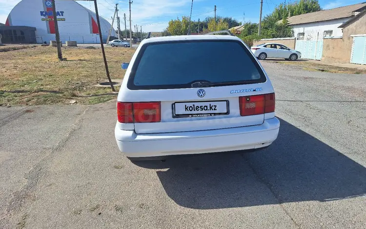 Volkswagen Passat 1995 годаүшін2 500 000 тг. в Шымкент