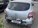 Renault Sandero 2015 года за 1 200 000 тг. в Караганда – фото 5