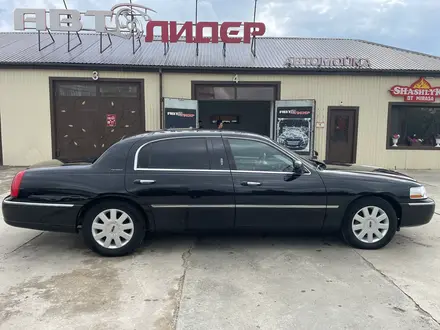 Lincoln Town Car 2005 года за 9 200 000 тг. в Астана – фото 9